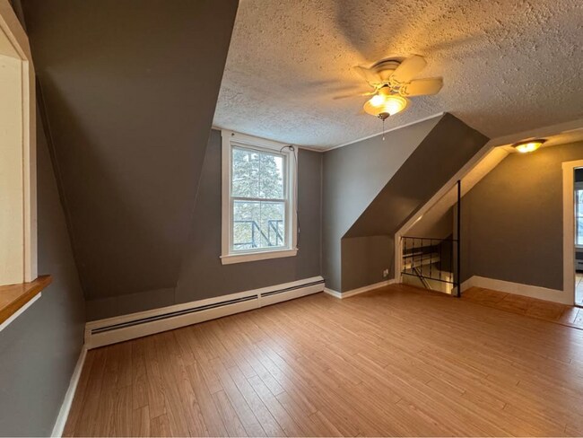 73 High St in Saco, ME - Building Photo - Building Photo