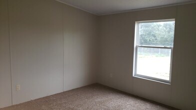 1124 Eulalia Ln in Catawba, NC - Foto de edificio - Building Photo