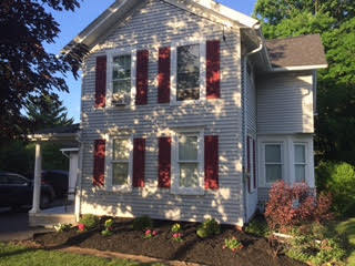 1212 Johnson Rd in Palmyra, NY - Building Photo