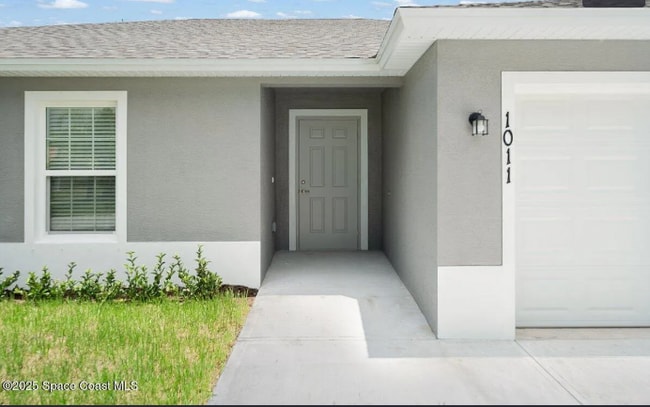 1011 Webster Rd SE in Palm Bay, FL - Building Photo - Building Photo
