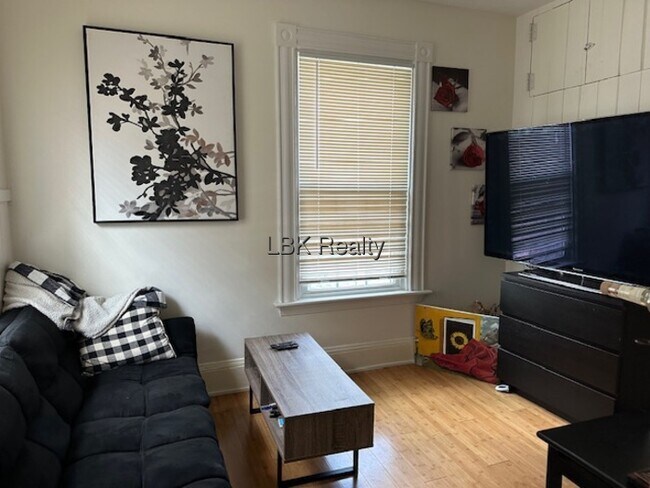 property at 9 Mt Ida St
