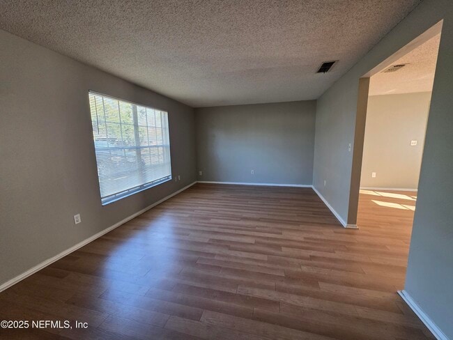 2709 Julie Ln in Middleburg, FL - Building Photo - Building Photo