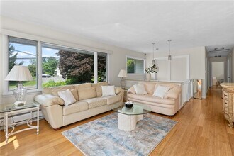 137 Honness Ln in Ithaca, NY - Building Photo - Building Photo