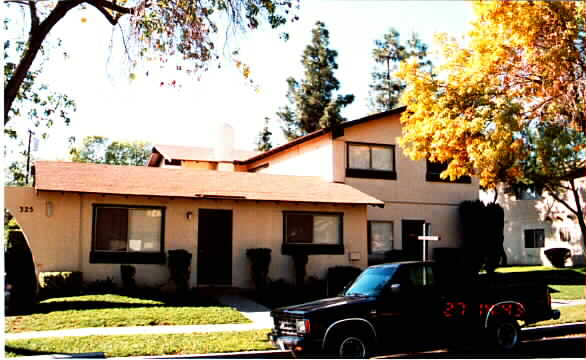 305-311 Stillman Ave in Upland, CA - Building Photo - Building Photo