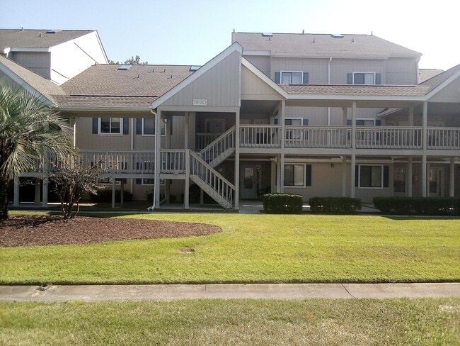 property at 1920 Bent Grass Dr