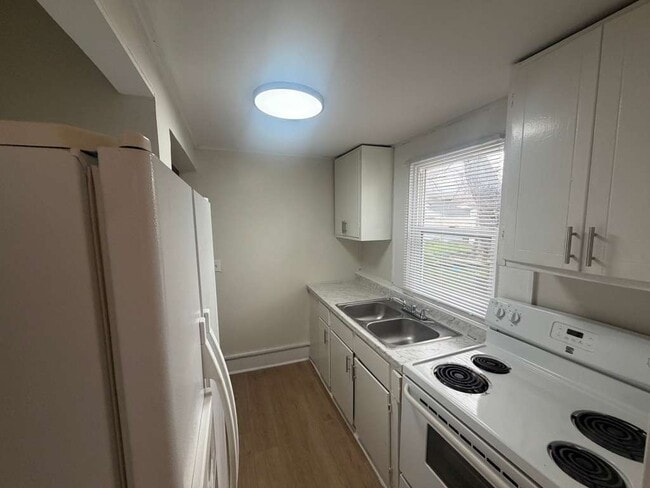 property at 1620 Palmer St