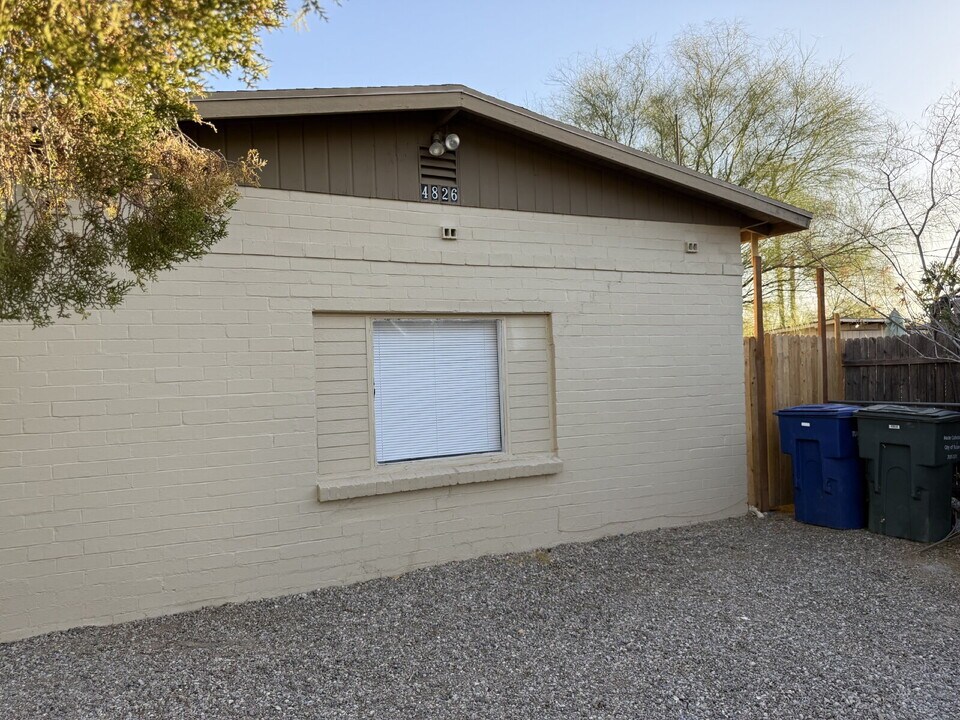 4826 E 1st St in Tucson, AZ - Building Photo