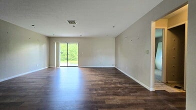 3311 Skyline Blvd in Cape Coral, FL - Building Photo - Building Photo