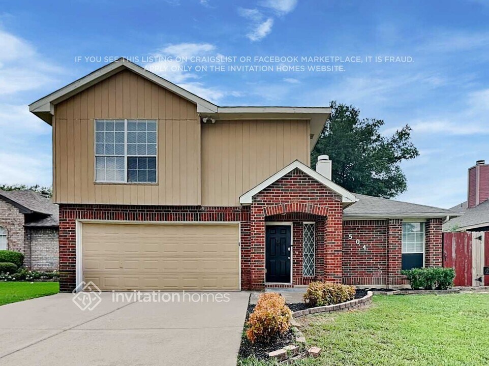 504 Sea Rim Dr in Arlington, TX - Building Photo