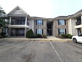 1931 Dante Ln in Fayetteville, NC - Building Photo