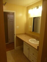 94 Inwood Rd in Middletown, NY - Building Photo - Building Photo