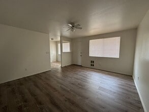 632 Van Ness St in Klamath Falls, OR - Foto de edificio - Building Photo