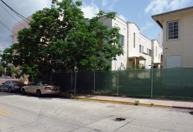 425-435 20th St in Miami Beach, FL - Building Photo - Building Photo