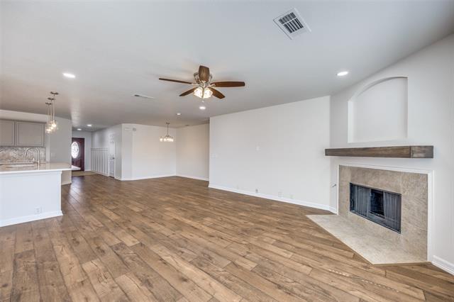 4502 Falcon Dr in Sherman, TX - Foto de edificio - Building Photo