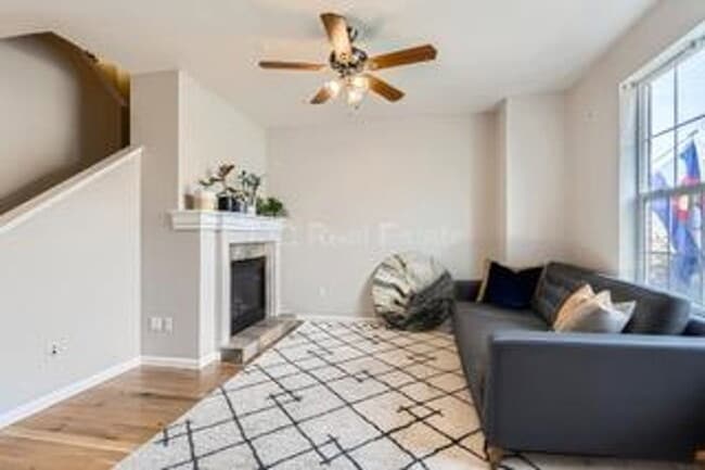 2241 Valentia St in Denver, CO - Building Photo - Building Photo