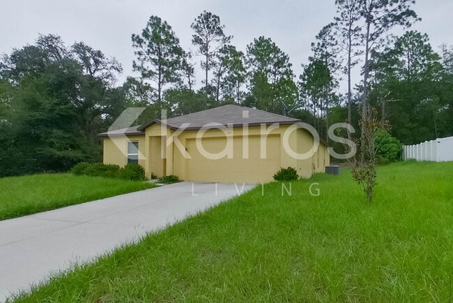 11185 N Balboa Terrace in Citrus Springs, FL - Building Photo - Building Photo