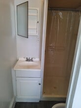 Vine Street Apartments in Bridgeport, CT - Building Photo - Building Photo