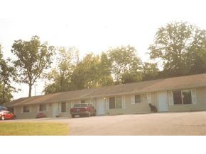 146 Lake St in Hollister, MO - Building Photo