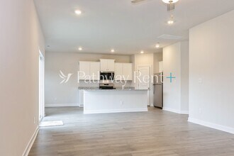 2408 Nabali Wy in Murfreesboro, TN - Foto de edificio - Building Photo