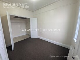 10 N Bond St in Mount Vernon, NY - Building Photo