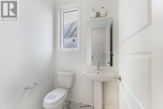 304 Starflower Pl in Milton, ON - Building Photo - Building Photo