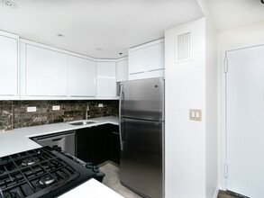 151 Tremont St, Unit 18T in Boston, MA - Building Photo - Building Photo