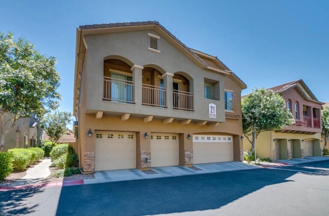 18250 N 32nd St, Unit 1061 in Phoenix, AZ - Foto de edificio