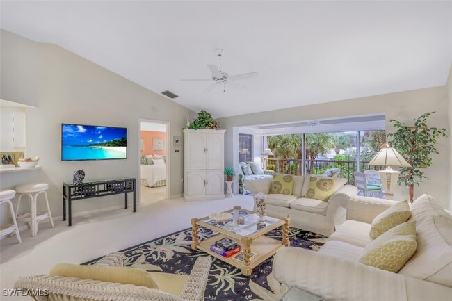 5899 Chanteclair Dr in Naples, FL - Building Photo - Building Photo
