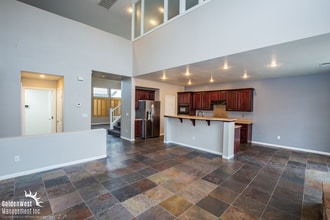 5630 Bracana Ct in Las Vegas, NV - Building Photo - Building Photo