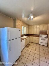4310 31st St in Lubbock, TX - Building Photo - Building Photo