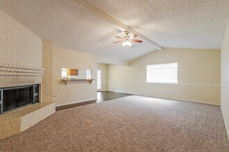 20142 Misty Pines Dr in Humble, TX - Building Photo - Building Photo