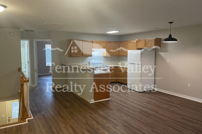 property at 156 N Illinois Ave