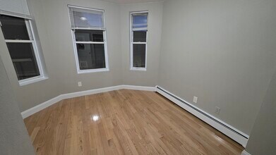 66 Shawmut St, Unit Shawmut in Chelsea, MA - Building Photo - Building Photo