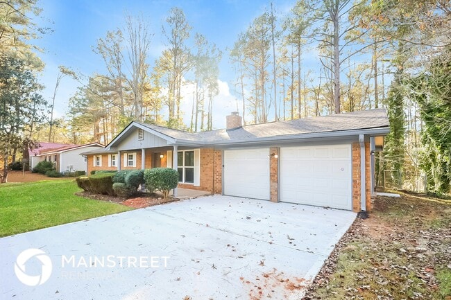 620 Waterboy Rd in Fairburn, GA - Building Photo - Building Photo