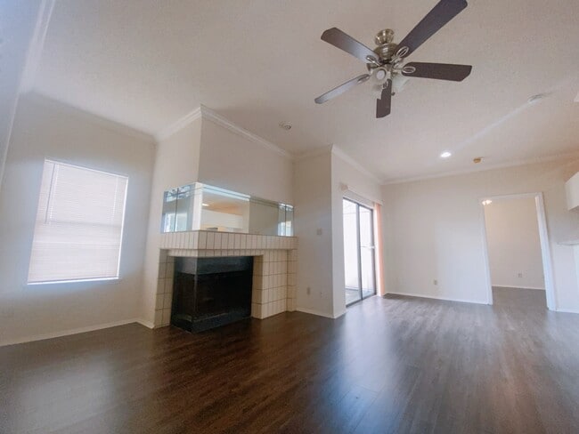 property at 7900 Bissonnet St