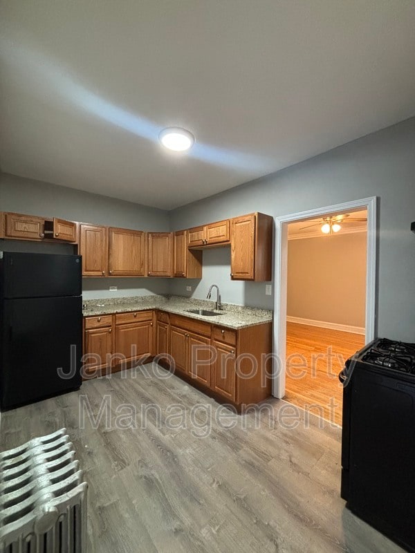 property at 656 E 81st St