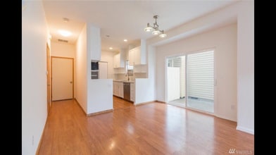 20621 12th Ave S in Seatac, WA - Building Photo - Building Photo