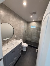 14622 Huston St in Sherman Oaks, CA - Building Photo - Building Photo