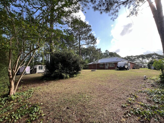 property at 1957 Cardinal Ln