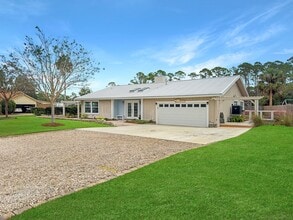 103 Mimosa Ave in Port St. Joe, FL - Building Photo - Building Photo