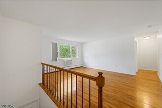 1285 Valley Rd in Wayne, NJ - Building Photo - Building Photo