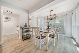 1239 NE 15th Ave in Fort Lauderdale, FL - Building Photo - Interior Photo