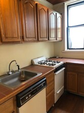 25 Cumberland St, Unit 1R in Boston, MA - Building Photo - Building Photo