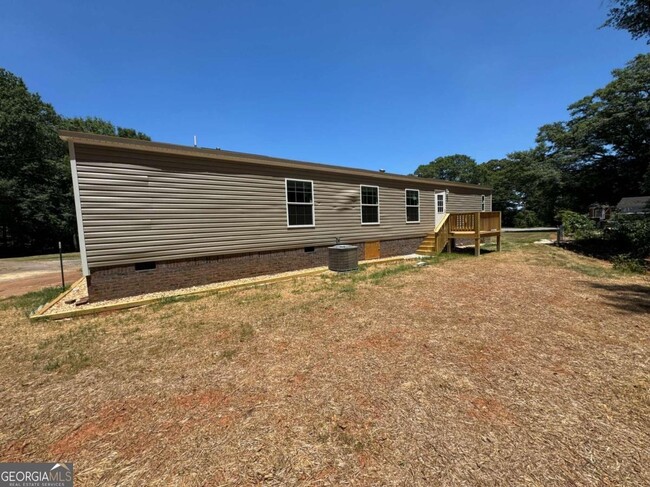125 Johnson Dr in Athens, GA - Foto de edificio - Building Photo