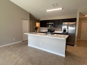 5865 NW Mesa Cir in Port St. Lucie, FL - Building Photo - Building Photo