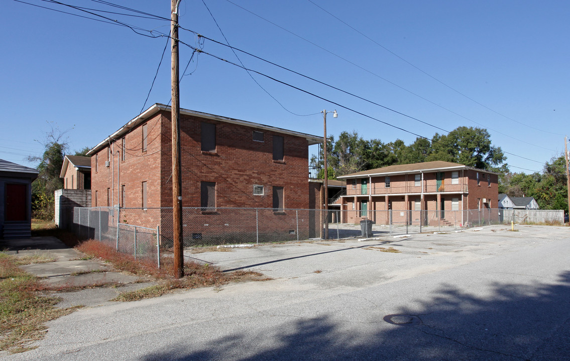 3857 Reddin Rd in North Charleston, SC - Building Photo