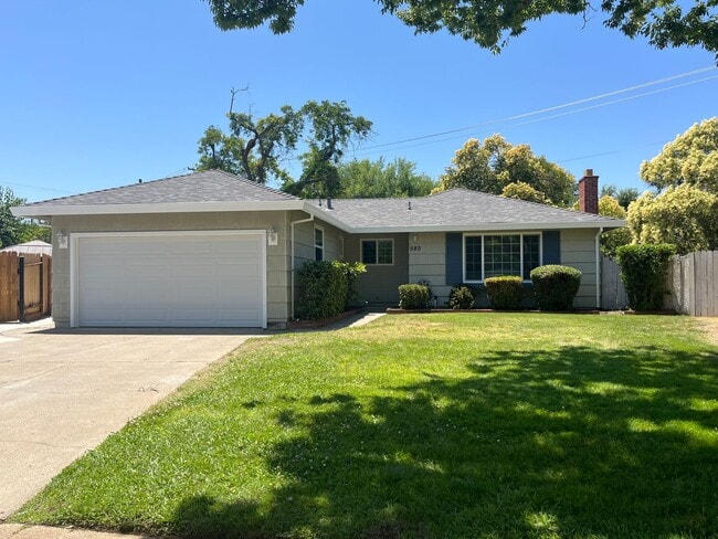 580 Sandburg Dr