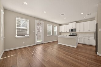 3118 Cloud Forest Ln in Houston, TX - Foto de edificio - Building Photo