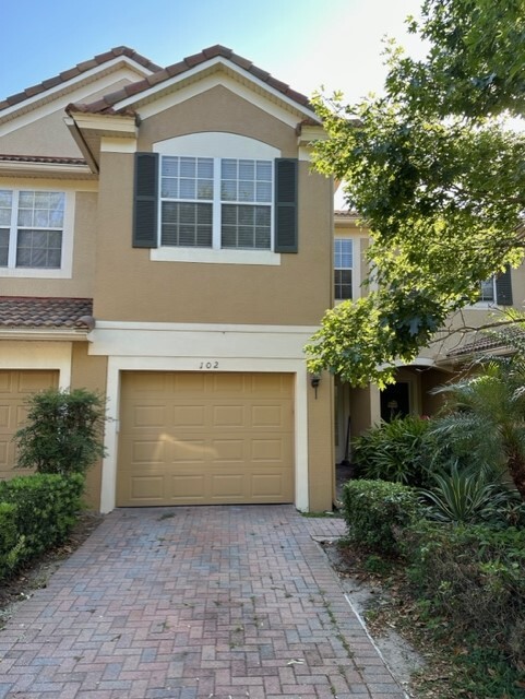 property at 3545 Shallot Dr