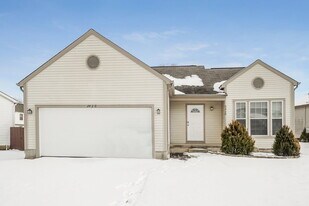 3420 Quinlan Blvd in Canal Winchester, OH - Building Photo